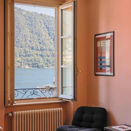 In Riva Appartement Cernobbio